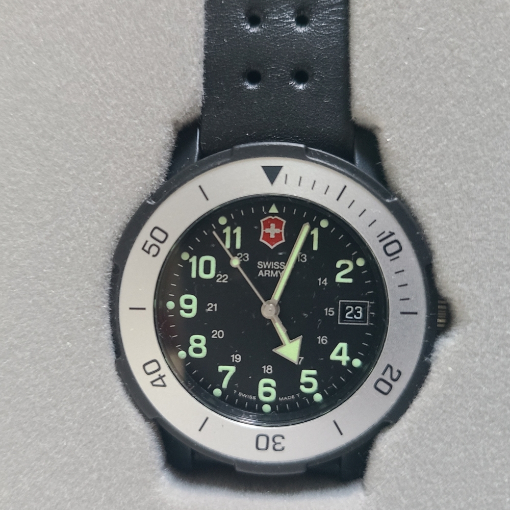 Vintage Swiss Army Black and Silver Watch Striker II. OEM Leather Strap. NIB!